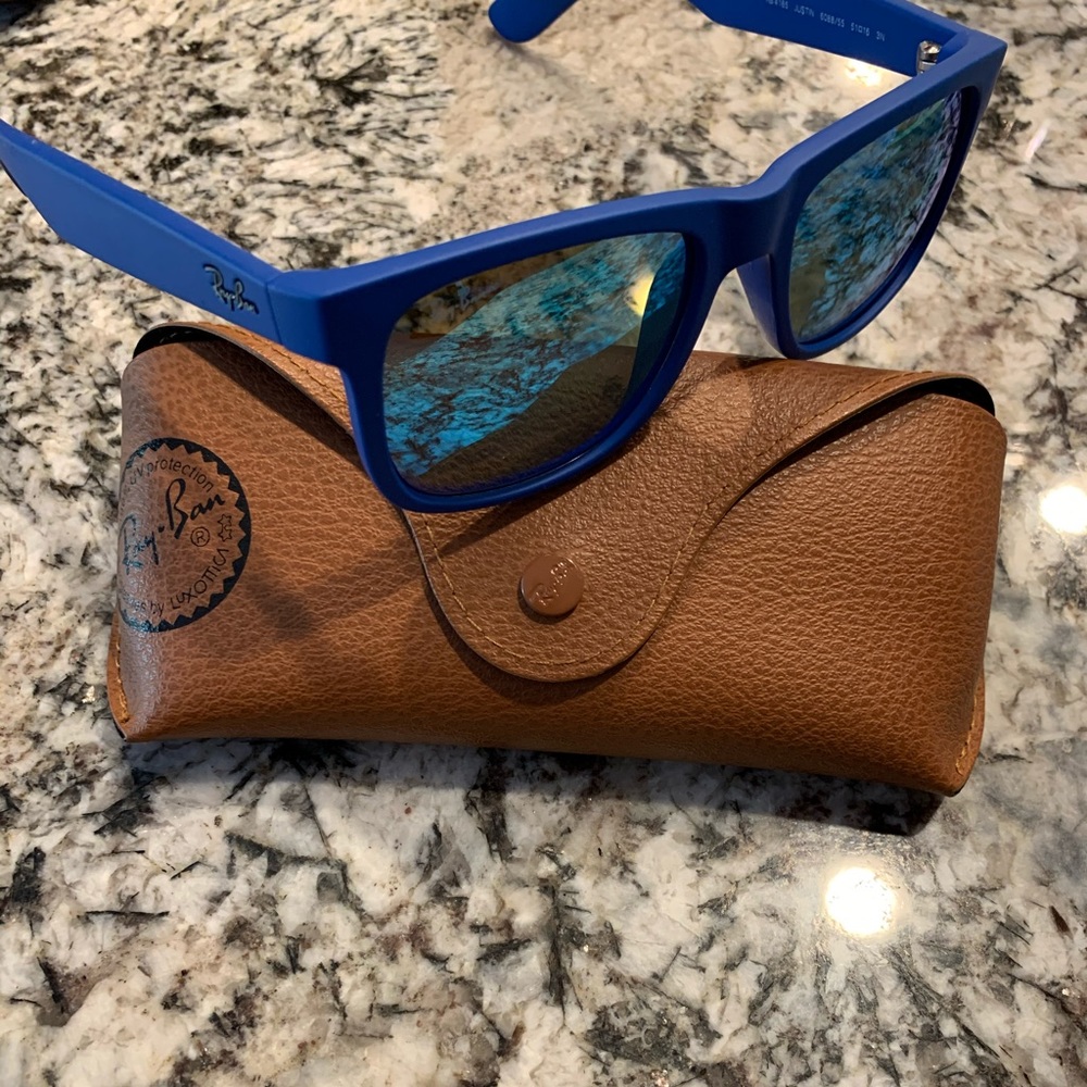 MENS MIRROR LENSE RAY BANS
